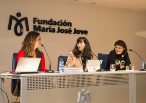 Modera, Adriana Ávila Álvarez, Decana Facultad Ciencias de la Salud