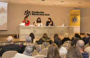 Modera: Adriana Ávila Álvarez, Decana Facultad Ciencias de la Salud Ponentes: • Montserrat López Merino, Directora de la Formación en el Modelo Casa Baubo. A&S. “Musicoterapia Científica Aplicada ©®" • Virginia Castelló Castro, Fundadora y Presidenta de la Asociación Música en Vena