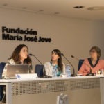 Modera: Rebeca Ponte, Coordinadora Docente de las Jornadas Ponentes: • Nadia Collette Birnbaum, Arteterapeuta en la U. Paliativos del H. Sant Pau de Barcelona. • María Isabel García Pérez, Arte-psicoterapeuta en los servicios del CNWL y NHS (National Heatlh Service) del Hospital de Hillingdon, Reino Unido.