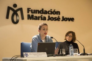 Andrea Ruano Flores, artista plástica. Premio Fundación Villalar por sus “Cuadernos Negros”