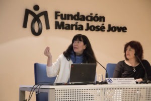 Adriana Ávila Álvarez, Profesora Investigadora de la UDC, Coordinadora del Proyecto “Los perros de terapia como facilitadores terapéuticos”