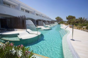 Private Pool of Rooms