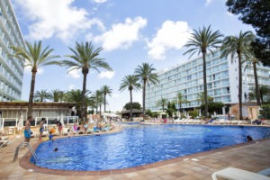 Pool Hotel Tres Carabelas