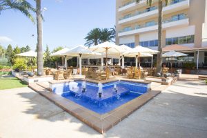 Exteriores terraza Snak Bar