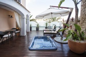 Jacuzzi Habitación Dalt Vila
